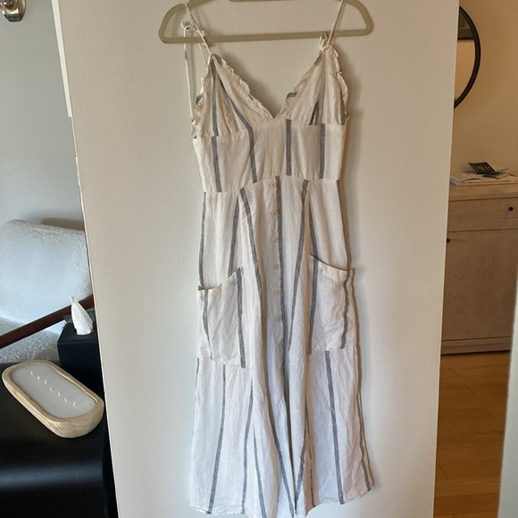 Reformation Brienne Midi Dress 100% Linen V Neck Button Black White Striped 8 - Picture 2 of 14